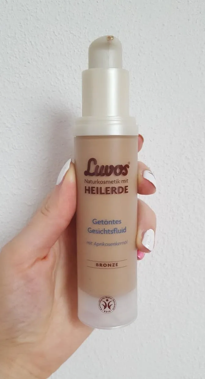Luvos Heilerde getöntes Gesichtsfluid bronze 50 ml Glow
